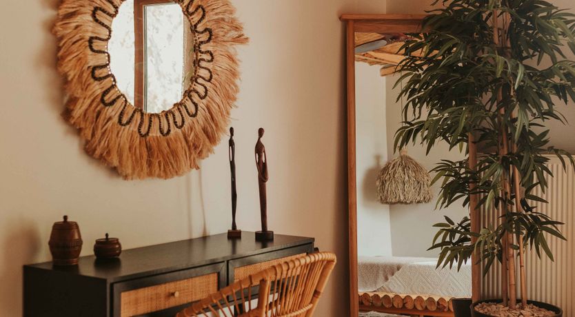 Photo of Helios & Rhode