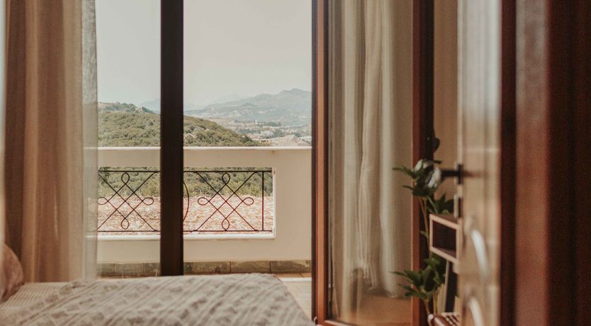 Photo of Helios & Rhode