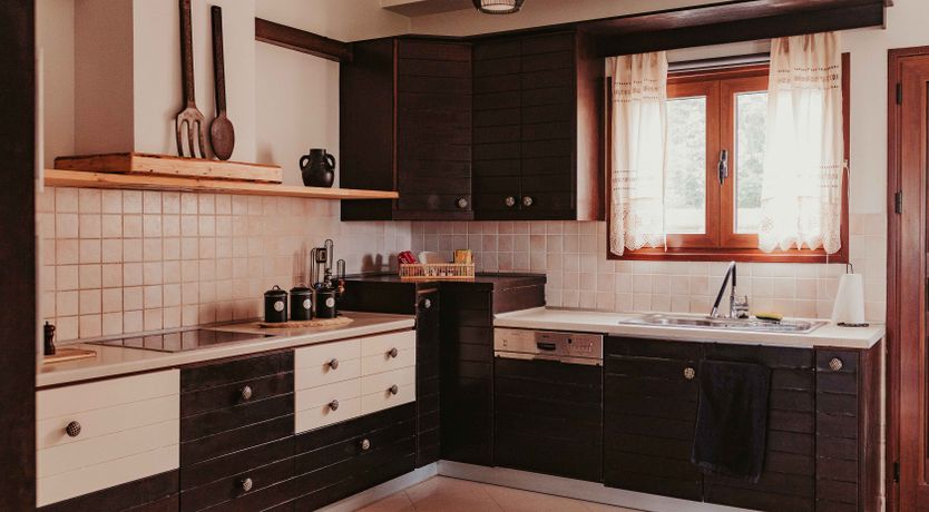 Photo of Helios & Rhode