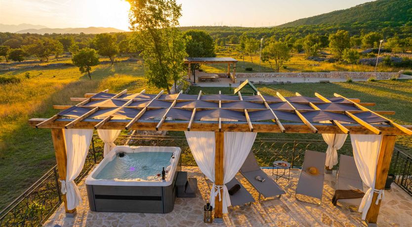 Photo of Longing for Lovreć