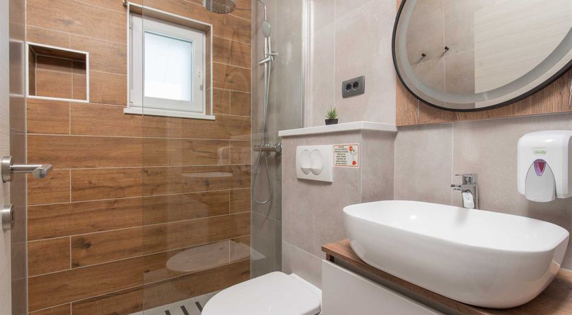 Photo of Longing for Lovreć