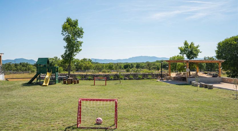 Photo of Longing for Lovreć