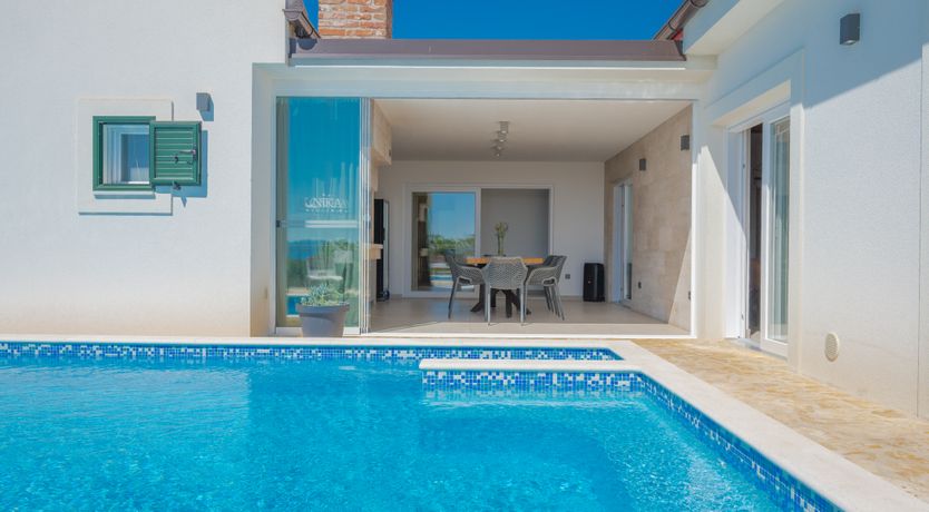 Photo of Longing for Lovreć