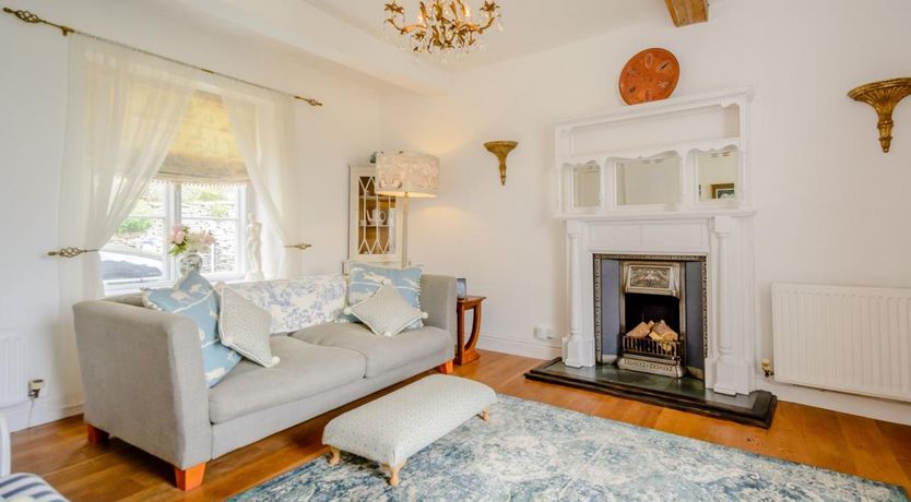 Photo of 3 Bed in Nailsworth