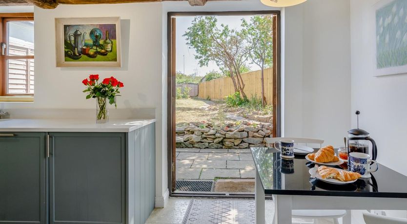 Photo of 3 Bed in Stratford-upon-avon