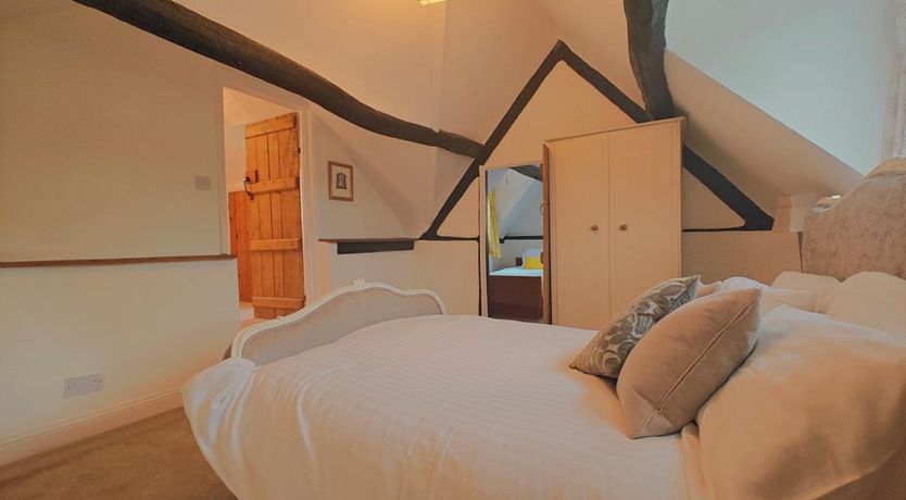 Photo of 3 Bed in Tiddington