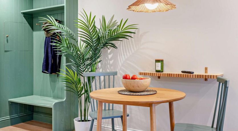 Photo of 1 Bed in Alton