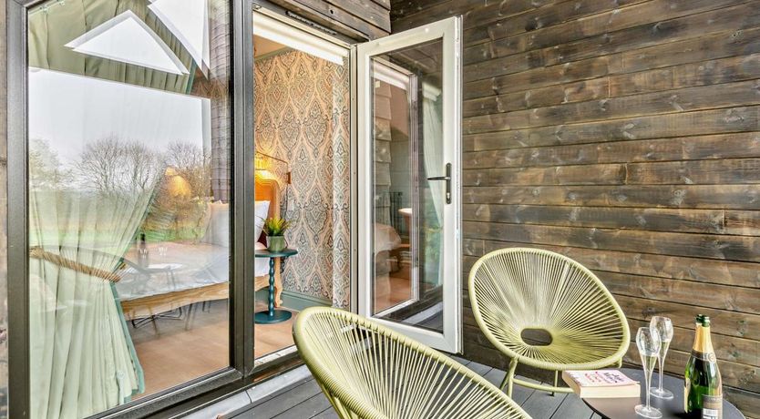 Photo of 1 Bed in Alton