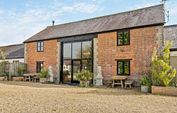 Cottage in Wiltshire Holiday Home