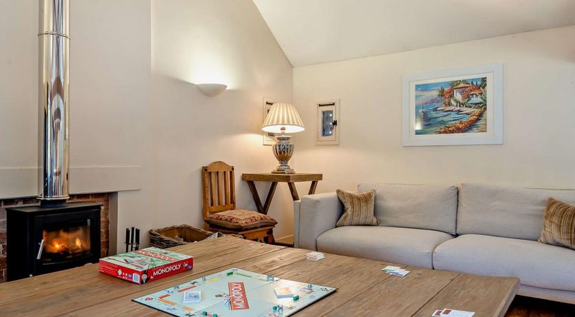 Photo of 3 Bed in Sedgehill