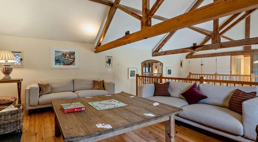 Photo of 3 Bed in Sedgehill