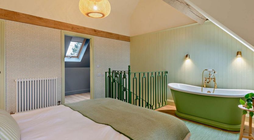 Photo of 1 Bed in Alton