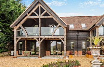 Cottage in Hampshire Holiday Home