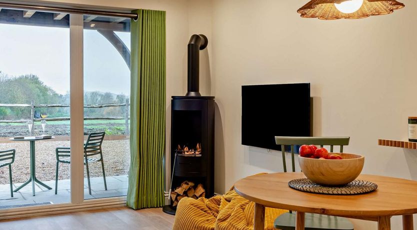 Photo of 1 Bed in Alton