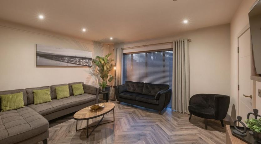 Photo of 4 Bed in Amble