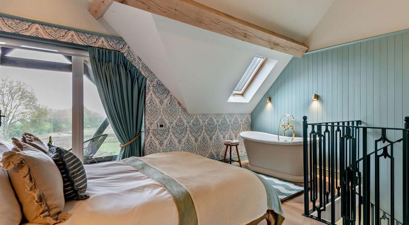 Photo of 1 Bed in Alton