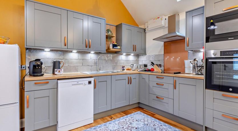 Photo of 2 Bed in Combe St. Nicholas