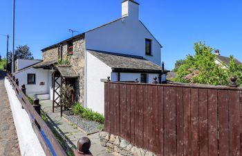 The Cottage Holiday Home