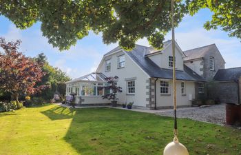 Lower Gadles Holiday Home