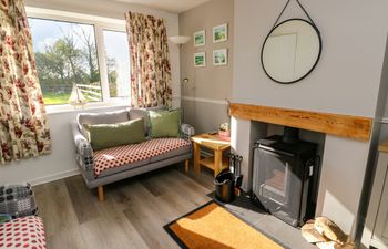 Y Bwthyn Holiday Home