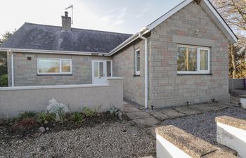 Avemar Holiday Home