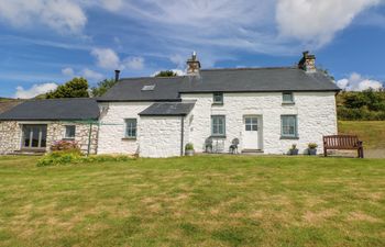 Bryn Nante Holiday Home