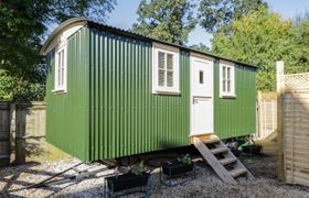 Photo of mitford-gypsy-hut