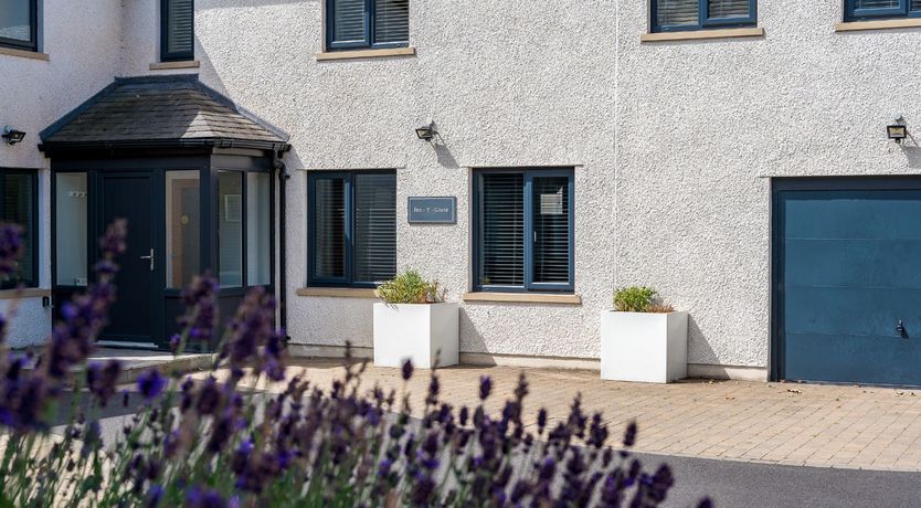 Photo of Pen-y-Ghent