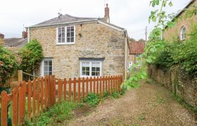 Photo of half-pint-cottage