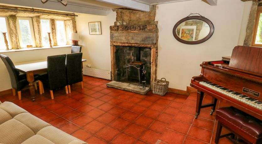 Photo of Halstead Green Farm