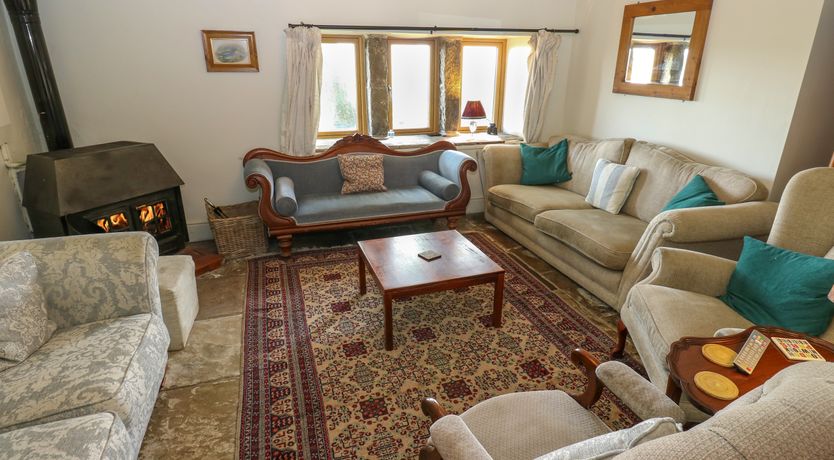 Photo of Halstead Green Farm