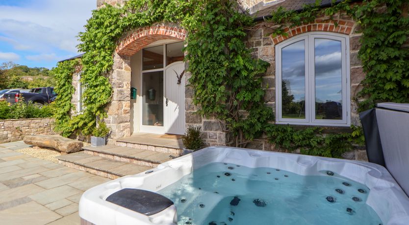 Photo of Tanat House