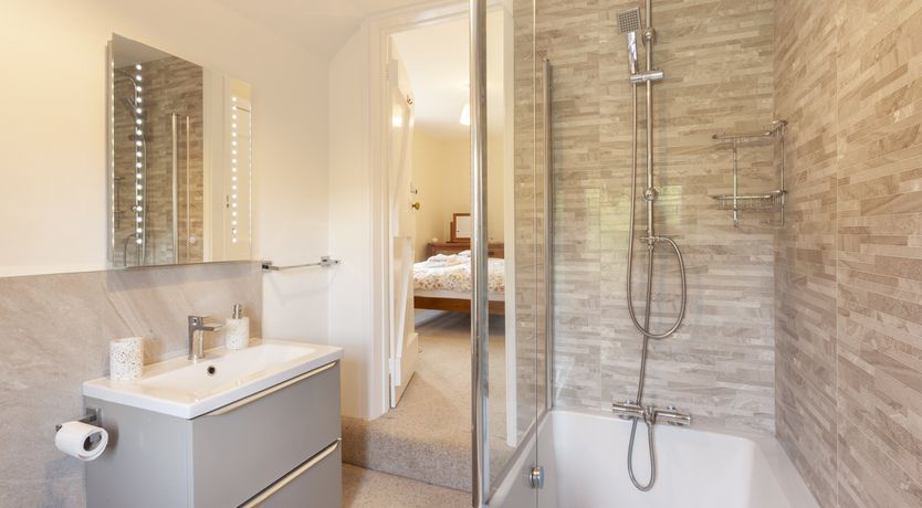 Photo of Lower Spire Cottages (sleeps 11)