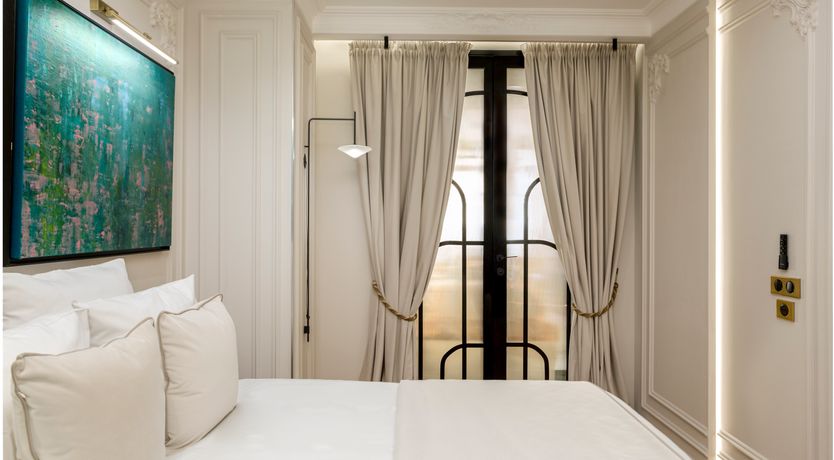 Photo of Burgundy & Brass