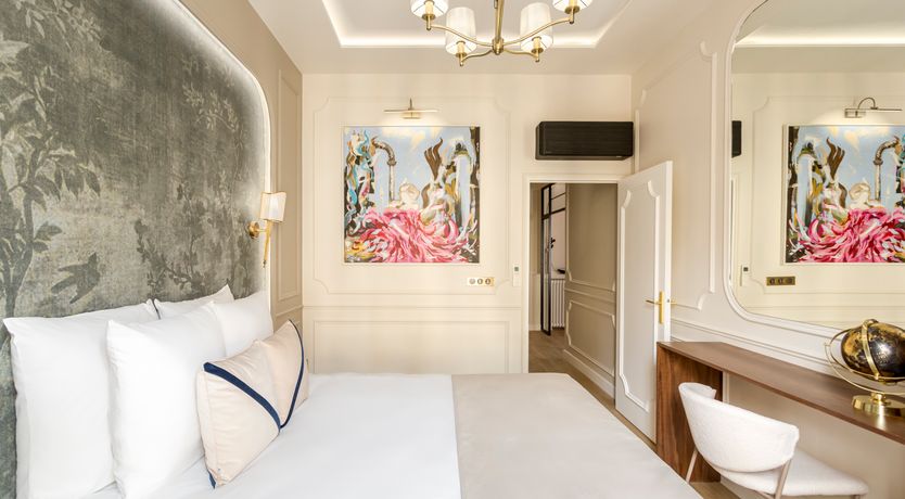 Photo of Triomphe Royal