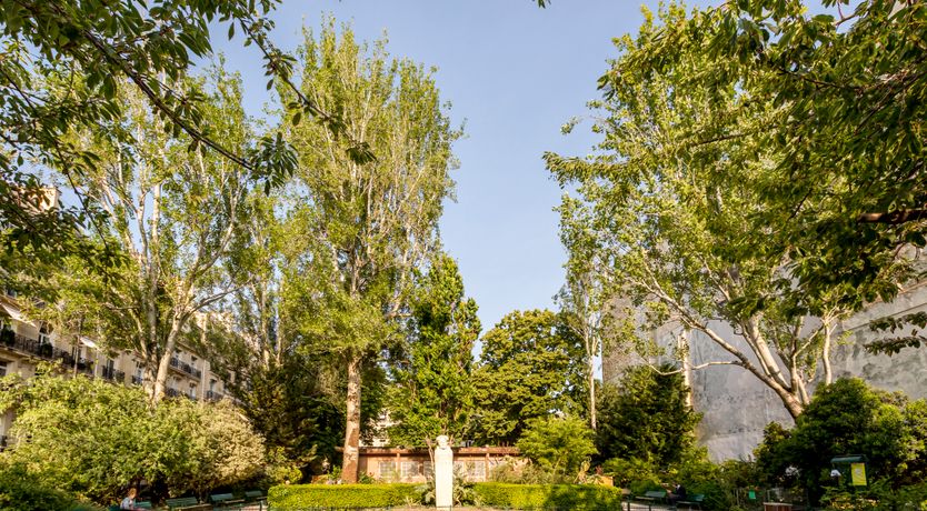 Photo of Moments in Paris