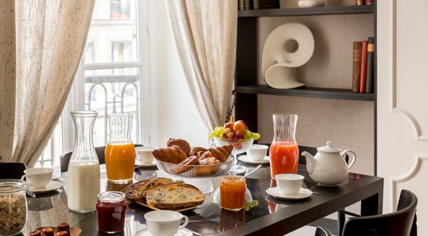 Photo of Louvre Rouge