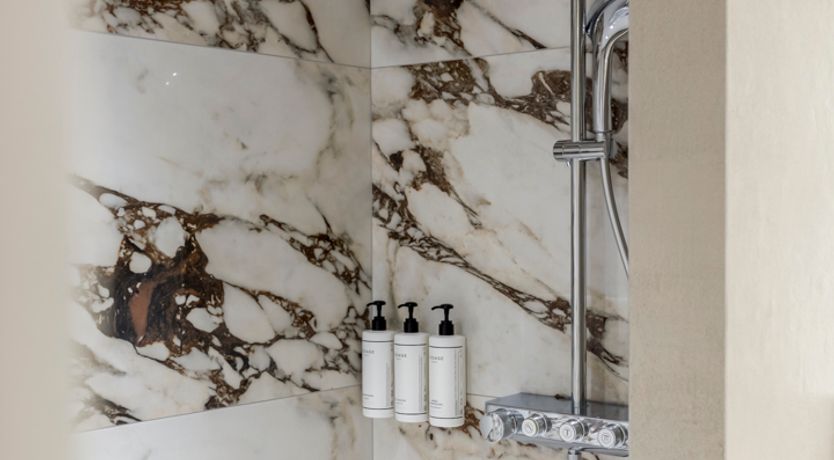 Photo of Louvre Rouge