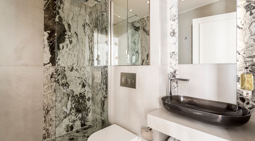 Photo of The Silver Lining