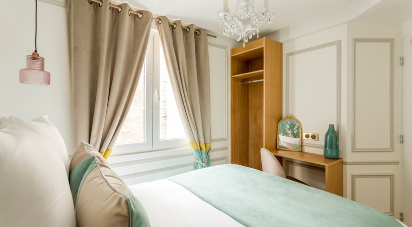 Photo of Crystals & Light