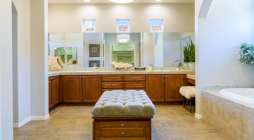 Photo of The King of Swing