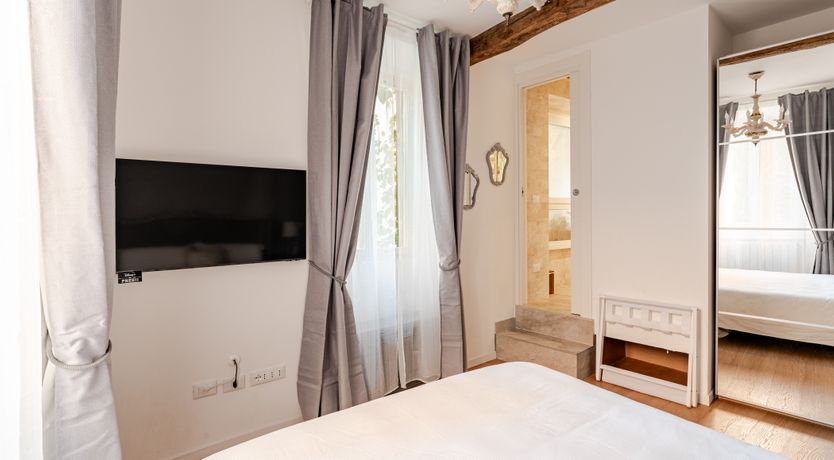 Photo of The Monti Muse