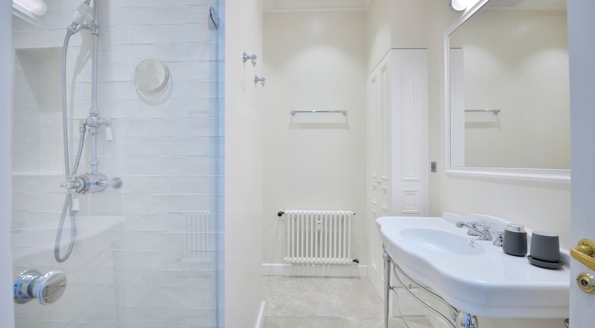 Photo of Splendour in the Air