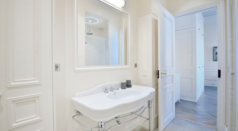 Photo of Splendour in the Air