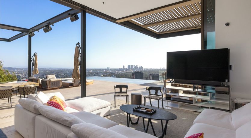 Photo of Hollywood Love