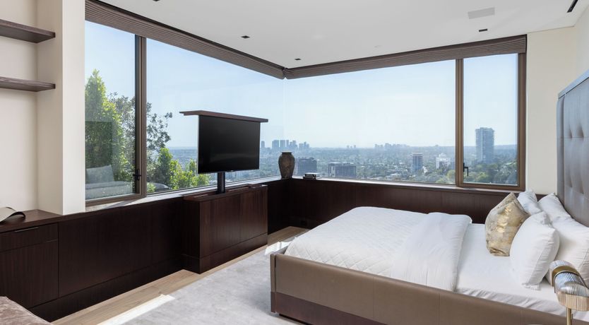 Photo of Hollywood Love