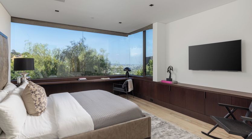 Photo of Hollywood Love