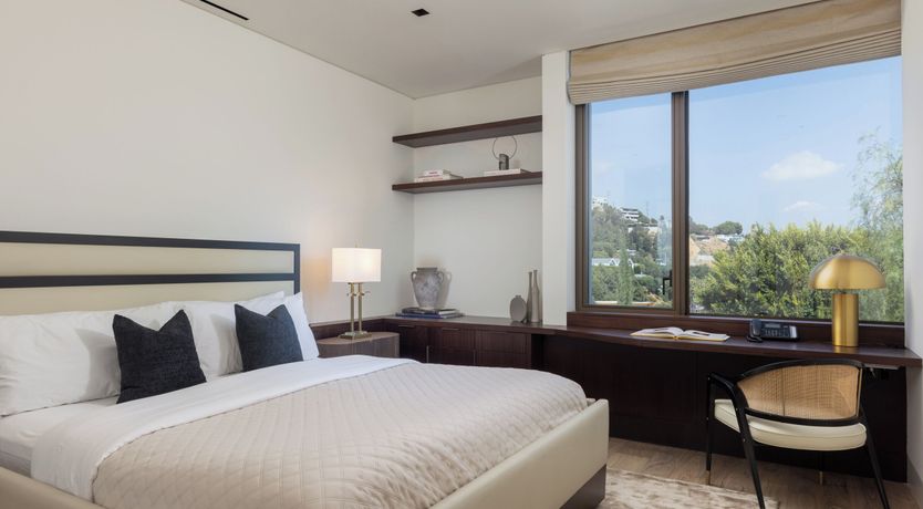 Photo of Hollywood Love