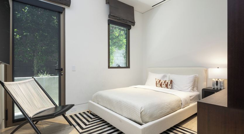 Photo of Hollywood Love