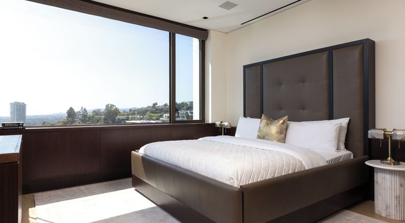 Photo of Hollywood Love